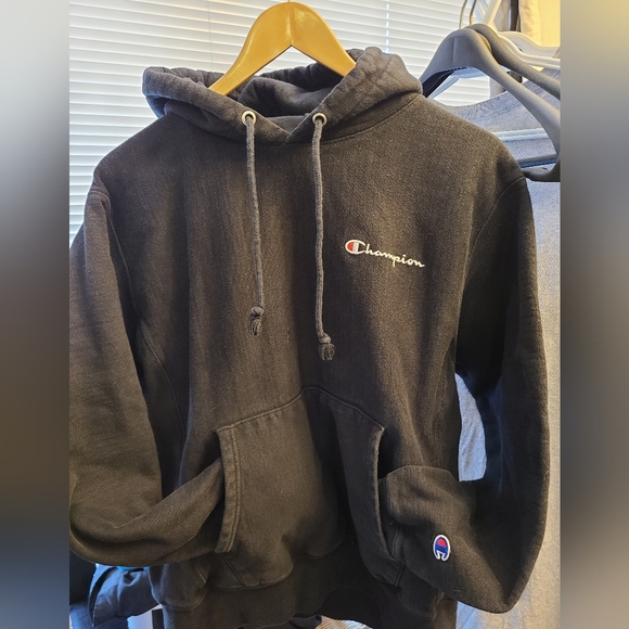 Champion black hoodie - Picture 2 of 3